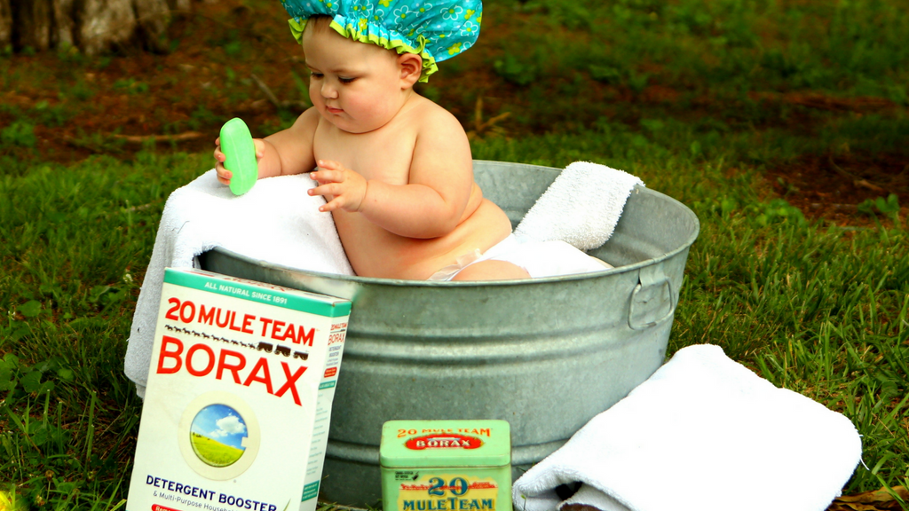 Does Your Baby Need A Bath Everyday?-Li'l Zippers-Baby Zip Rompers